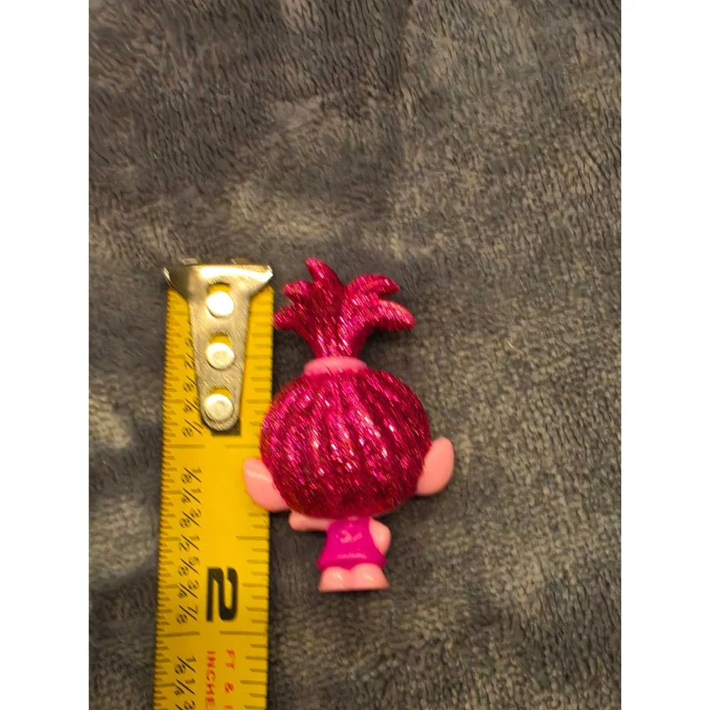 DreamWorks Trolls Poppy Mini Figure Pink Glitter Hair 2 Inch Collectible Toy